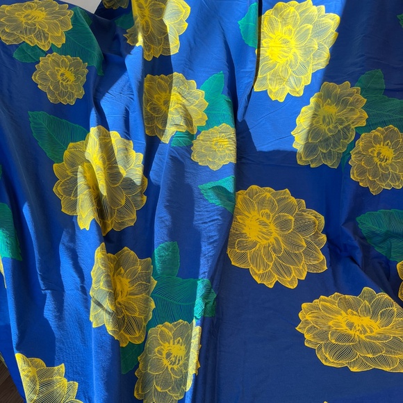 Distinctly Home Queen 100% cotton floral duvet cover, blue & yellow - Picture 3 of 12